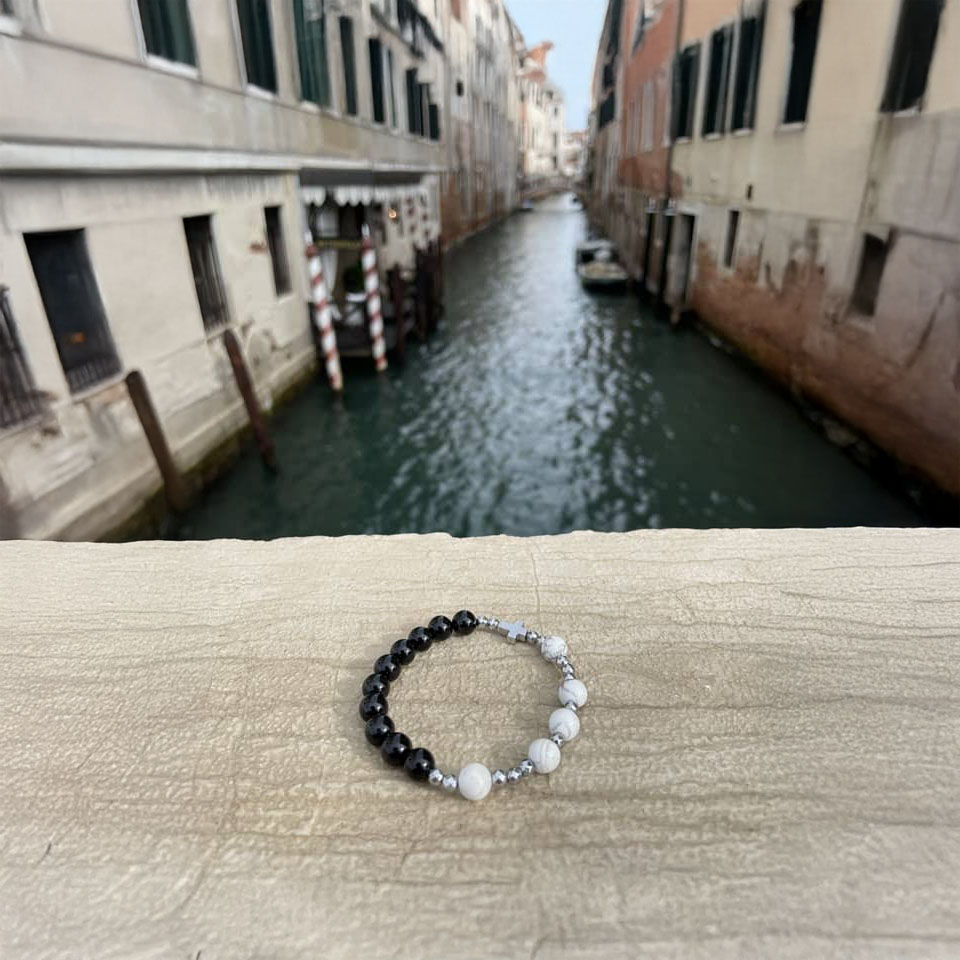 Rosenkranz-Armband aus Onyx • Howlith • Hämatit – Bild 5